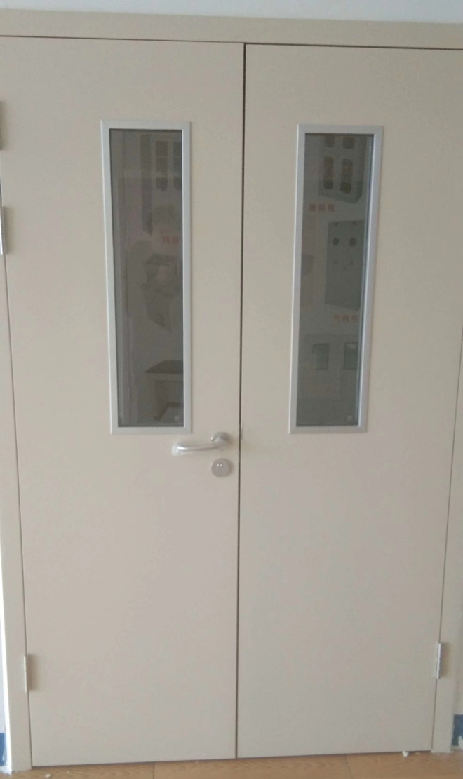 山東醫院鋼制門(雙扇).jpg 山東醫院鋼制門(雙扇).jpg