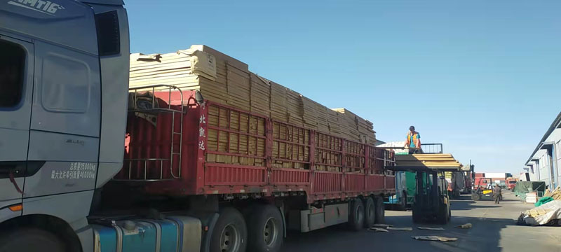 300套筑森醫(yī)院門出口外蒙 盡顯中國制造優(yōu)勢(shì)